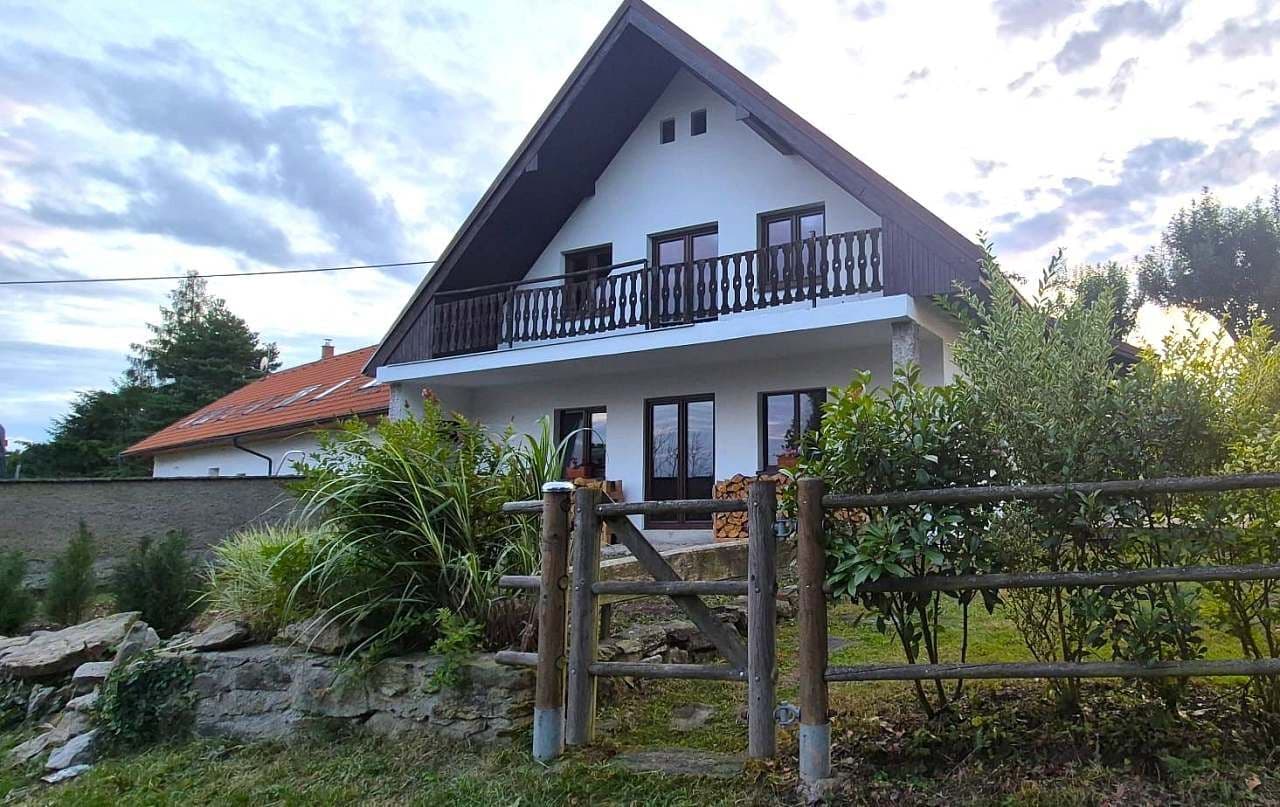 Prenájom rekreačného objektu, Čestín, Středočeský kraj Prenájom rekreačného objektu, Čestín, Středočeský kraj