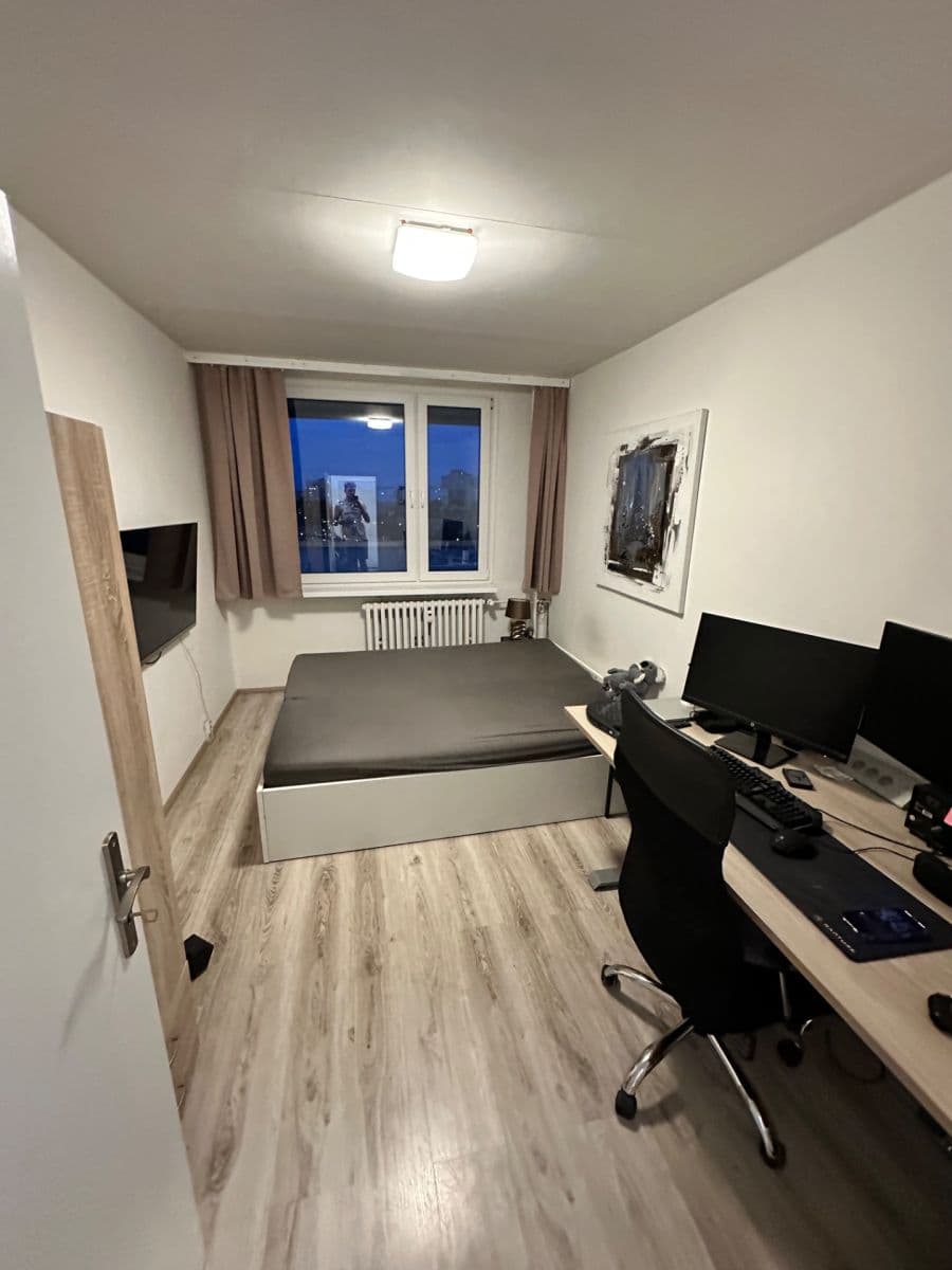 Predaj bytu 2-izbový 45 m², Kozmíkova, Praha, Praha Predaj bytu 2-izbový 45 m², Kozmíkova, Praha, Praha