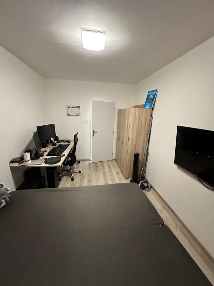 Predaj bytu 2-izbový 45 m², Kozmíkova, Praha, Praha Predaj bytu 2-izbový 45 m², Kozmíkova, Praha, Praha
