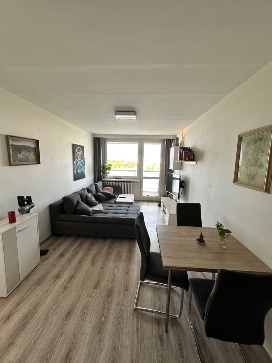 Predaj bytu 2-izbový 45 m², Kozmíkova, Praha, Praha Predaj bytu 2-izbový 45 m², Kozmíkova, Praha, Praha
