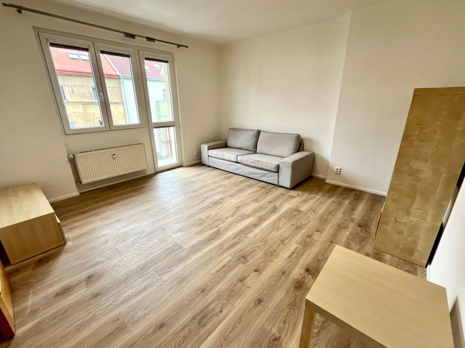 Prenájom bytu 2-izbový 56 m², Jeseniova, Praha, Praha Prenájom bytu 2-izbový 56 m², Jeseniova, Praha, Praha