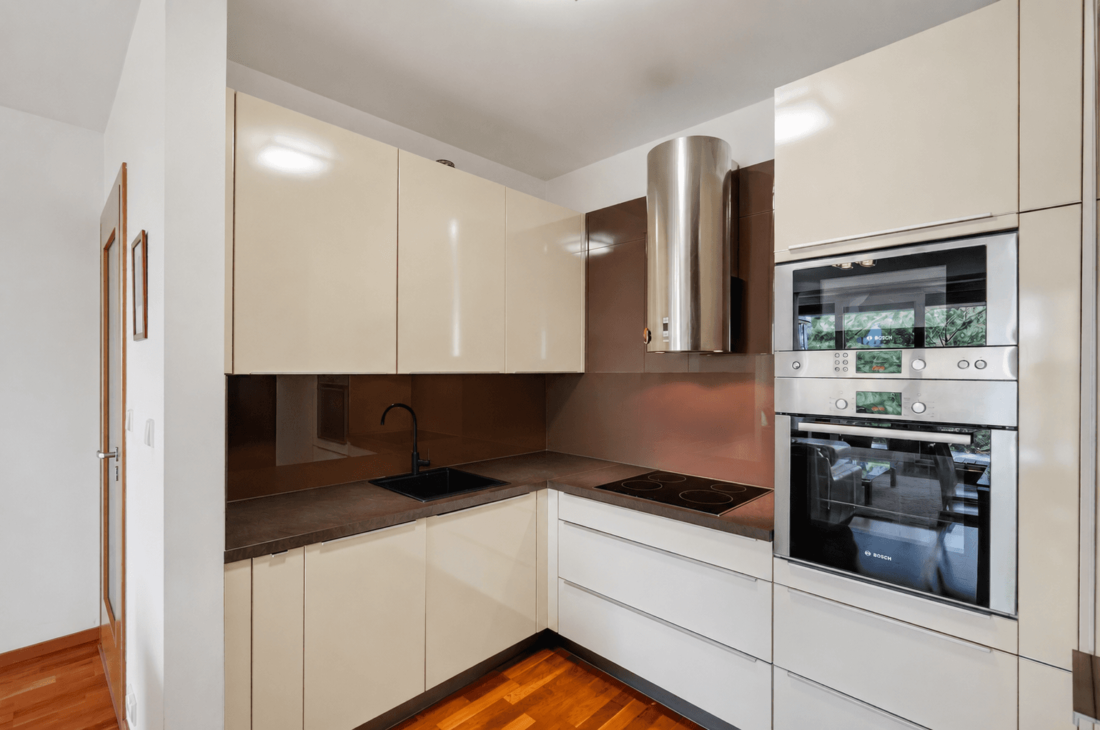 Predaj bytu 2-izbový 75 m², Italská, Praha, Praha Predaj bytu 2-izbový 75 m², Italská, Praha, Praha