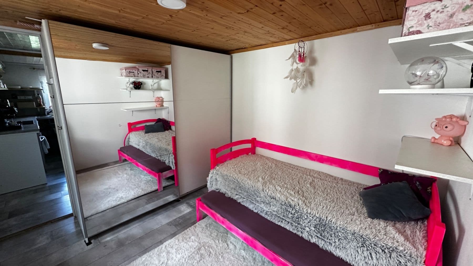 Prenájom domu 55 m², pozemok 350 m², Krňany, Středočeský kraj Prenájom domu 55 m², pozemok 350 m², Krňany, Středočeský kraj