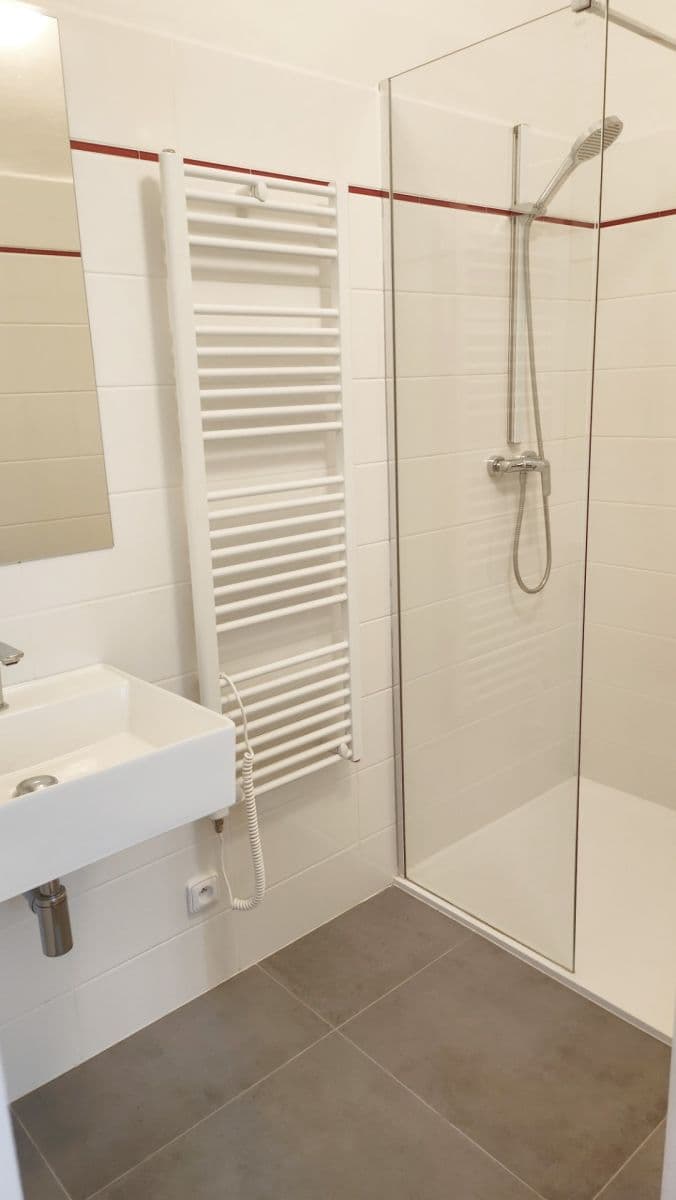 Prenájom bytu 2-izbový 53 m², Veletržní, Praha, Praha Prenájom bytu 2-izbový 53 m², Veletržní, Praha, Praha