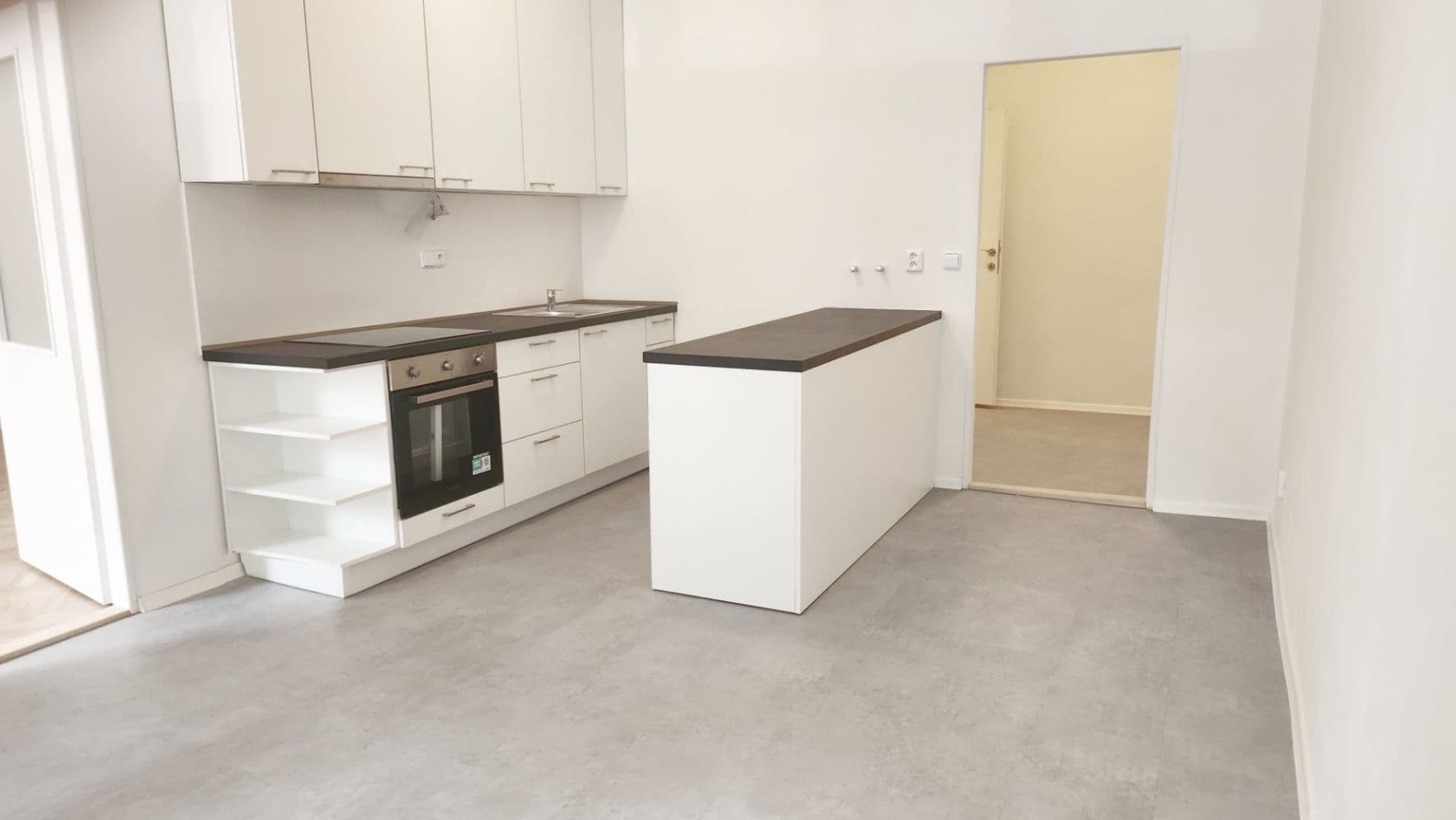 Prenájom bytu 2-izbový 53 m², Veletržní, Praha, Praha Prenájom bytu 2-izbový 53 m², Veletržní, Praha, Praha