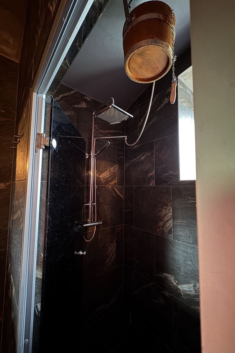 Prenájom nebytového priestoru 40 m², Ke dvoru, Černolice, Středočeský kraj Prenájom nebytového priestoru 40 m², Ke dvoru, Černolice, Středočeský kraj