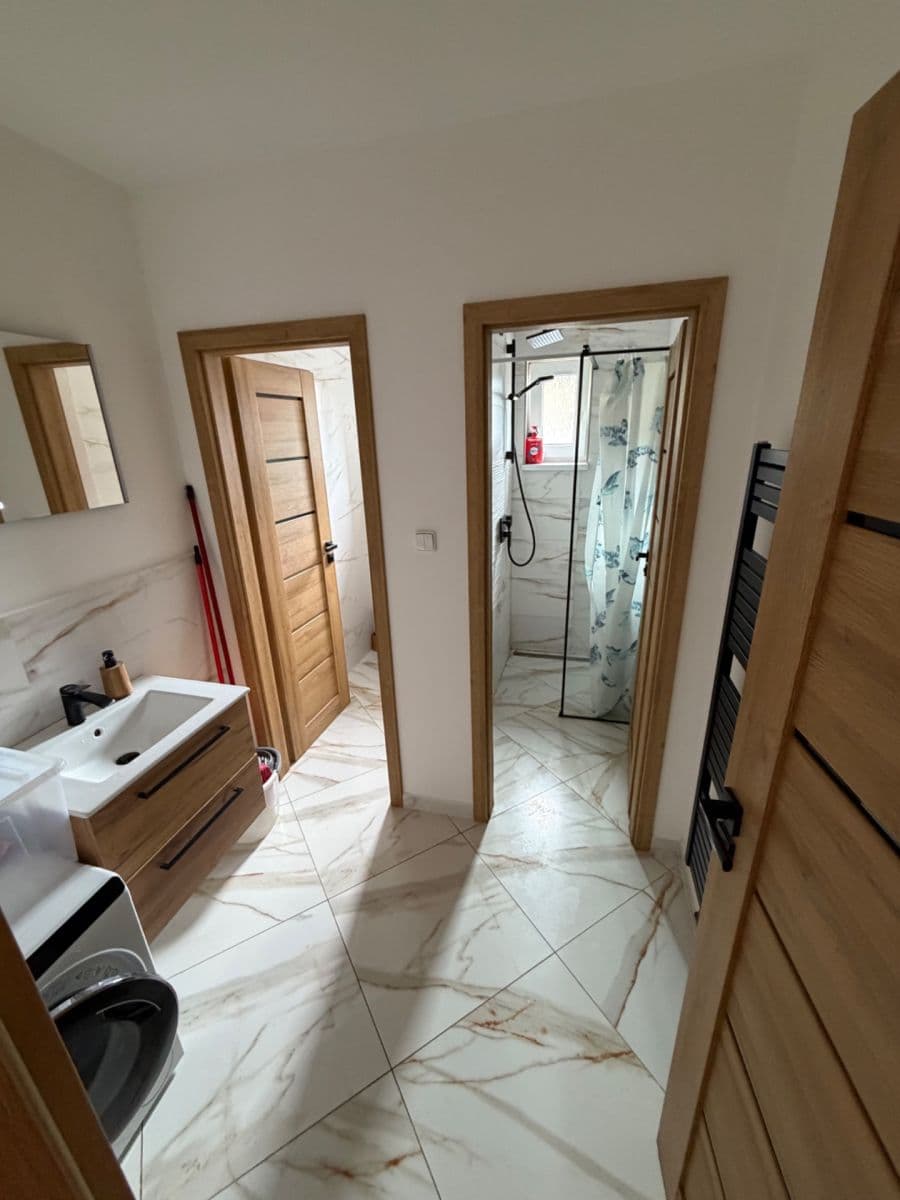 Prenájom bytu 1-izbový 22 m², Náchodská, Praha, Praha Prenájom bytu 1-izbový 22 m², Náchodská, Praha, Praha
