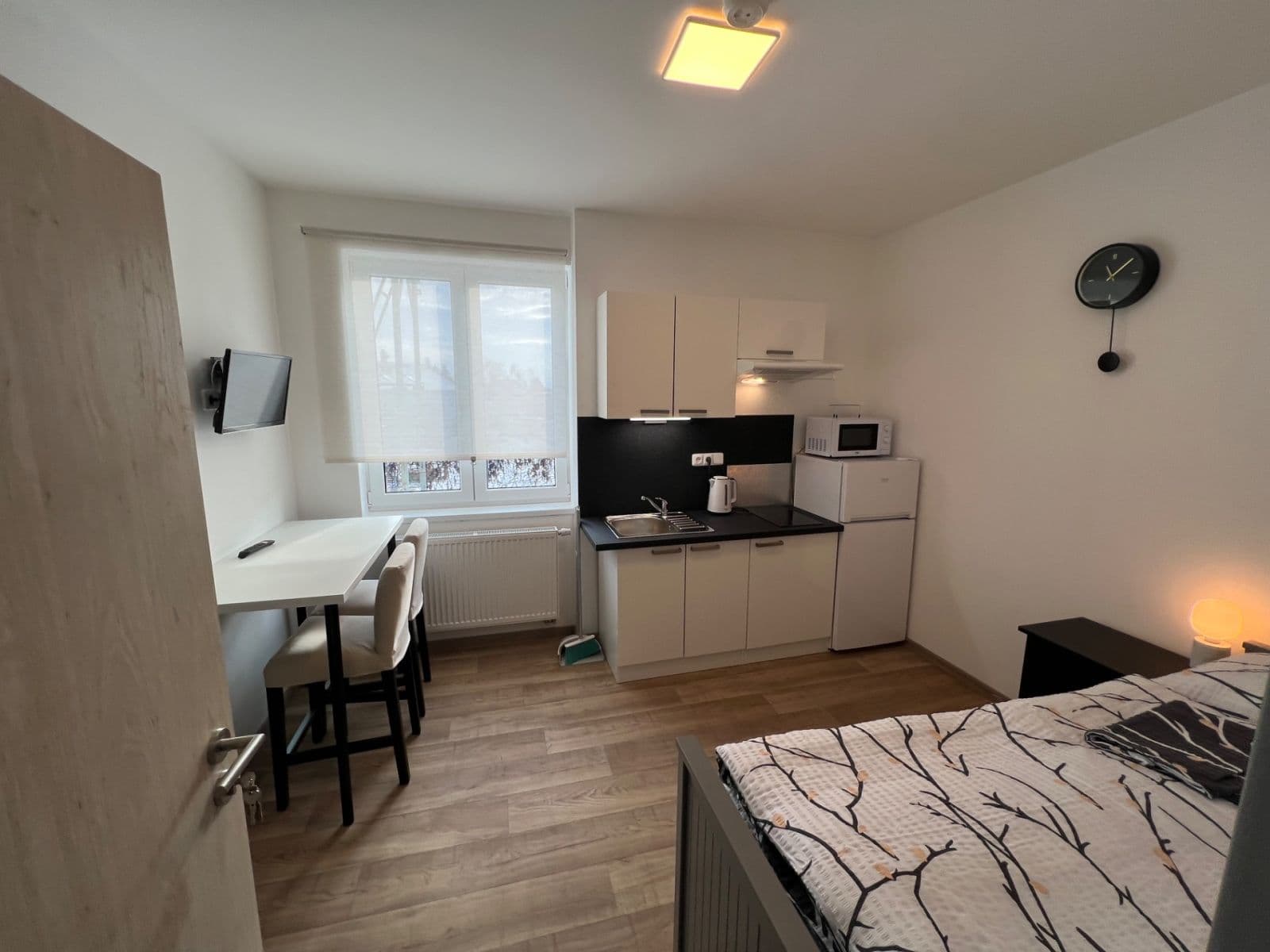 Prenájom bytu 1-izbový 40 m², Náchodská, Praha, Praha Prenájom bytu 1-izbový 40 m², Náchodská, Praha, Praha