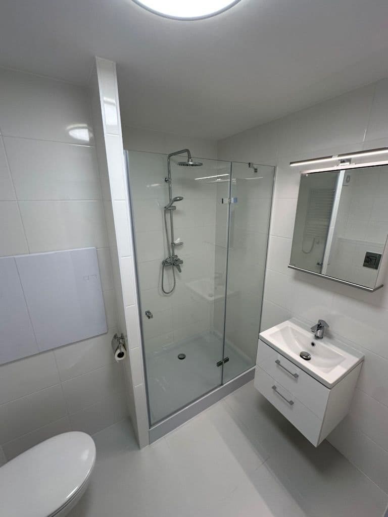 Prenájom bytu 1-izbový 20 m², Štúrova, Praha, Praha Prenájom bytu 1-izbový 20 m², Štúrova, Praha, Praha