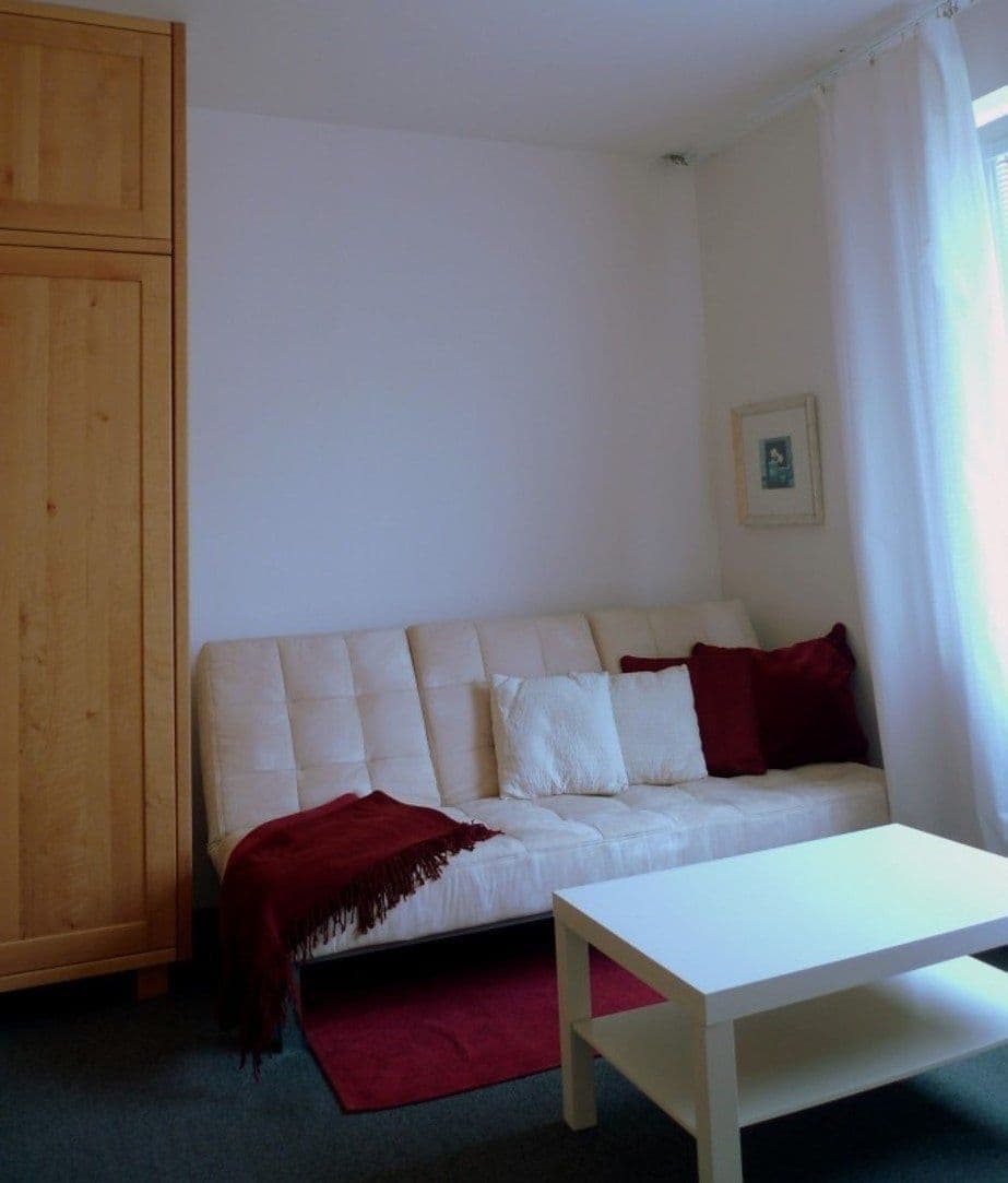 Prenájom bytu 3-izbový 77 m², Hájenská, Praha, Praha Prenájom bytu 3-izbový 77 m², Hájenská, Praha, Praha