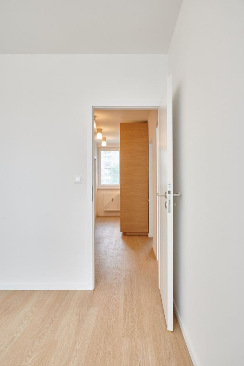 Predaj bytu 3-izbový 67 m², Šrobárova, Poprad, Prešovský kraj Predaj bytu 3-izbový 67 m², Šrobárova, Poprad, Prešovský kraj