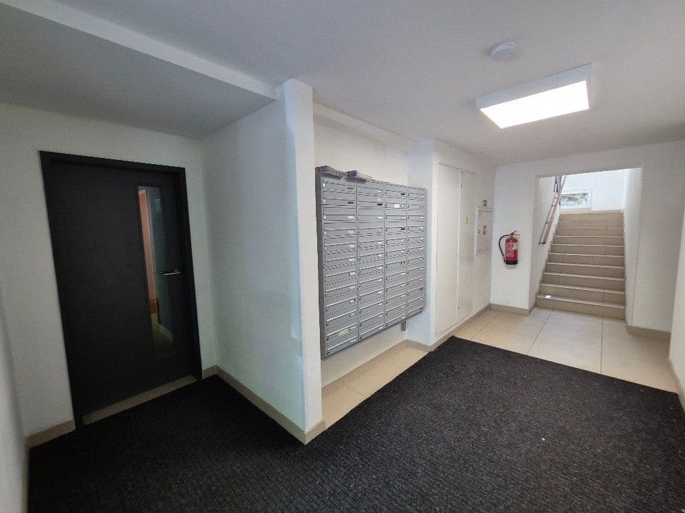 Prenájom bytu 1-izbový 17 m², U Lidového domu, Praha, Praha Prenájom bytu 1-izbový 17 m², U Lidového domu, Praha, Praha