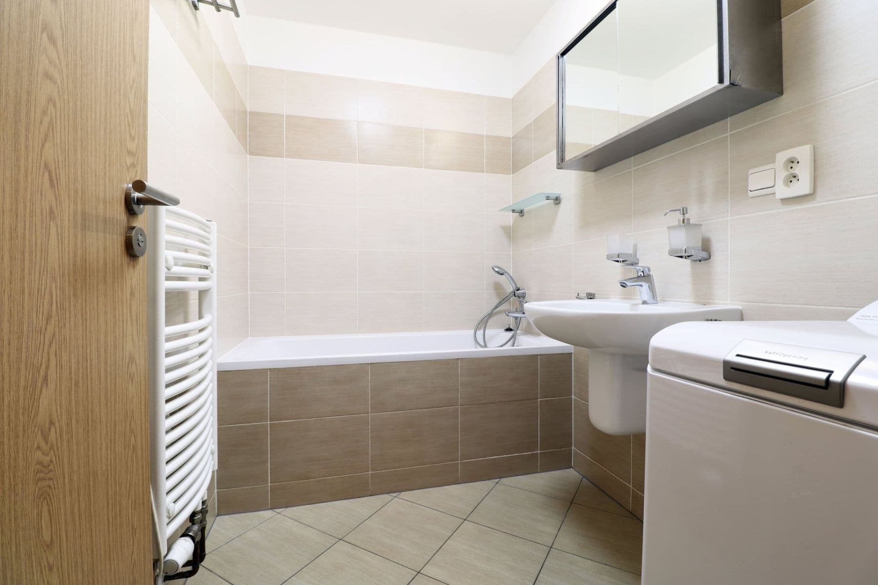 Prenájom bytu 2-izbový 61 m², Přeučilova, Praha, Praha Prenájom bytu 2-izbový 61 m², Přeučilova, Praha, Praha