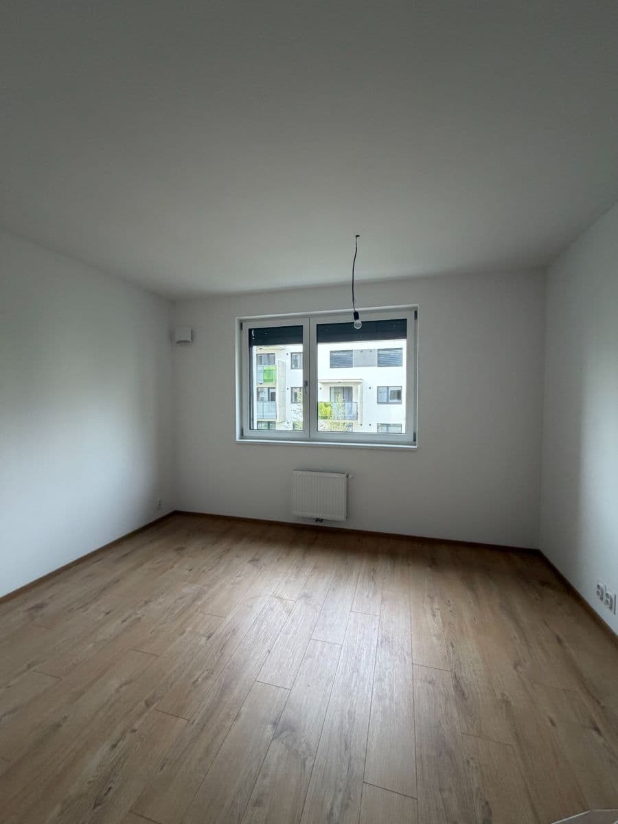 Prenájom bytu 1-izbový 28 m², Blažimská, Praha, Praha Prenájom bytu 1-izbový 28 m², Blažimská, Praha, Praha