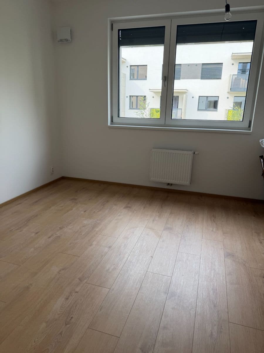 Prenájom bytu 1-izbový 28 m², Blažimská, Praha, Praha Prenájom bytu 1-izbový 28 m², Blažimská, Praha, Praha