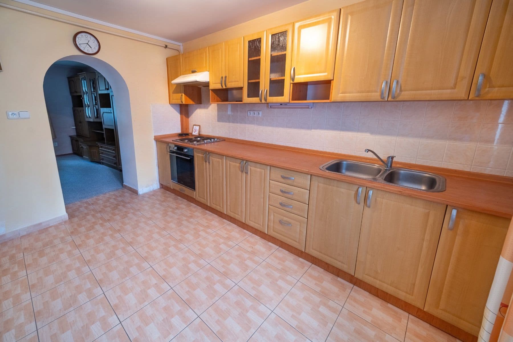 Predaj domu 90 m², pozemok 70 m², Masarykovo náměstí, Budyně nad Ohří, Ústecký kraj Predaj domu 90 m², pozemok 70 m², Masarykovo náměstí, Budyně nad Ohří, Ústecký kraj