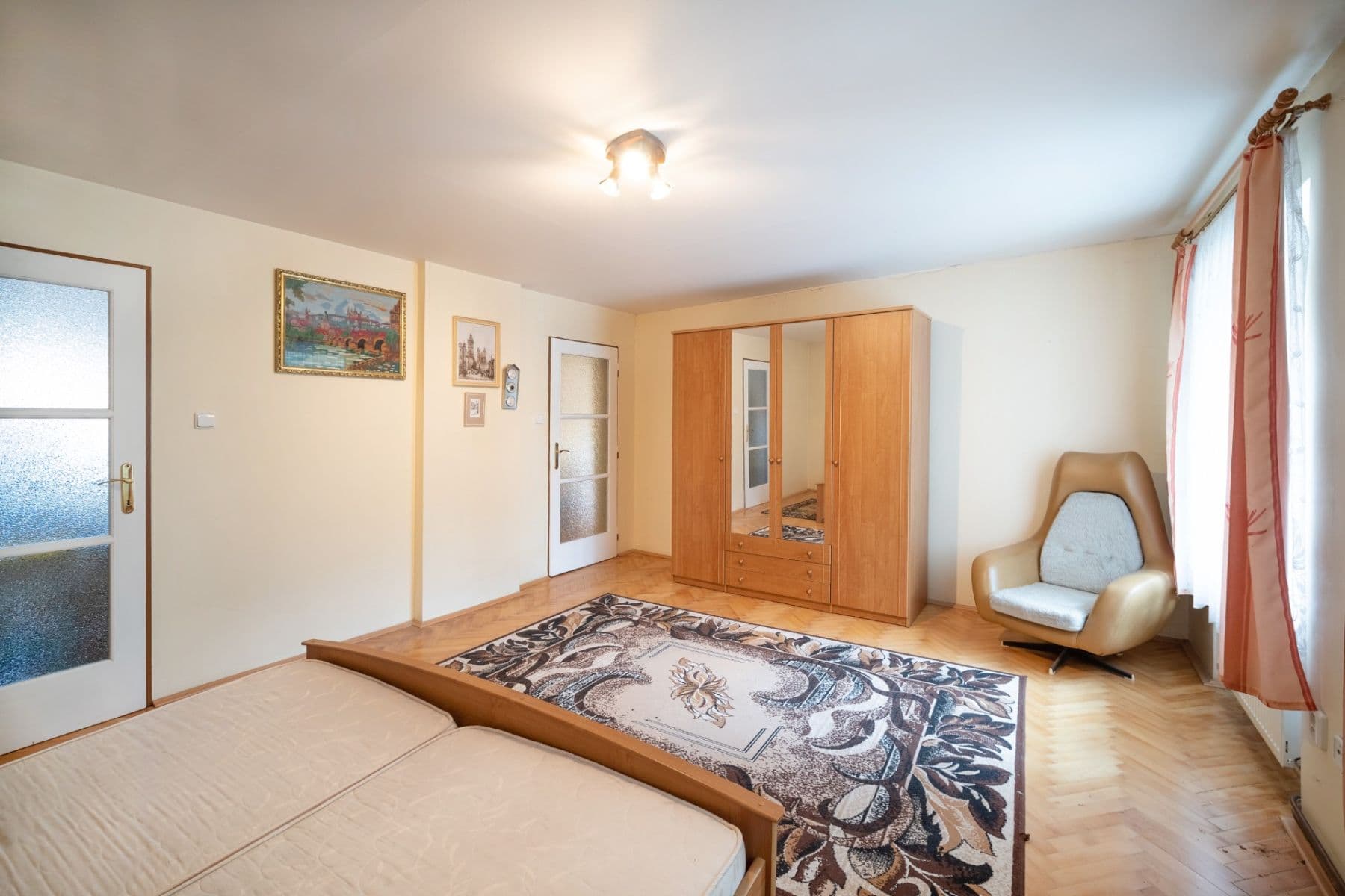 Predaj domu 90 m², pozemok 70 m², Masarykovo náměstí, Budyně nad Ohří, Ústecký kraj Predaj domu 90 m², pozemok 70 m², Masarykovo náměstí, Budyně nad Ohří, Ústecký kraj