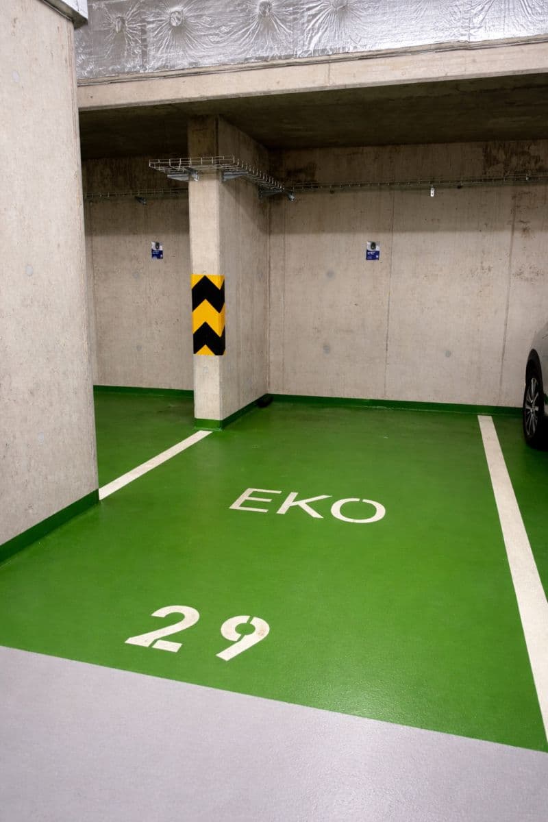 Prenájom bytu 2-izbový 55 m², V Třešňovce, Praha, Praha Prenájom bytu 2-izbový 55 m², V Třešňovce, Praha, Praha