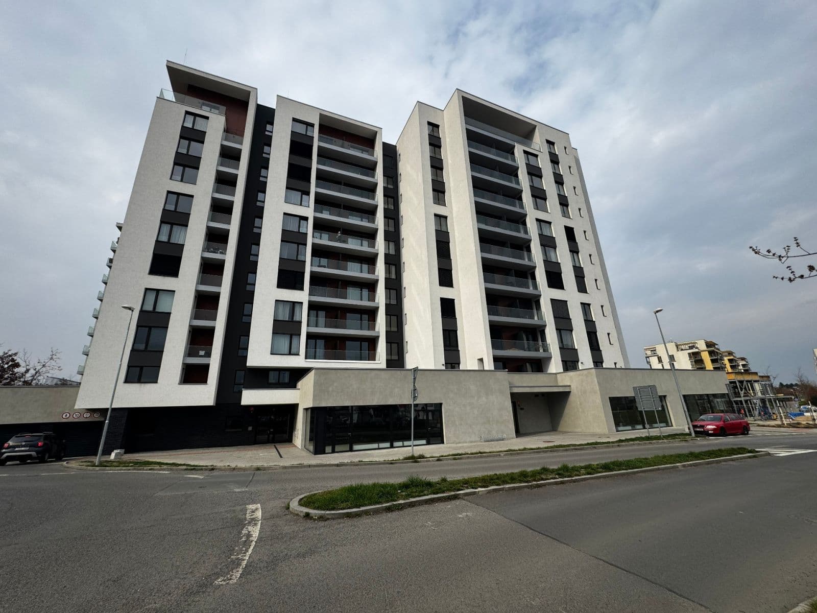 Prenájom bytu 2-izbový 55 m², V Třešňovce, Praha, Praha Prenájom bytu 2-izbový 55 m², V Třešňovce, Praha, Praha