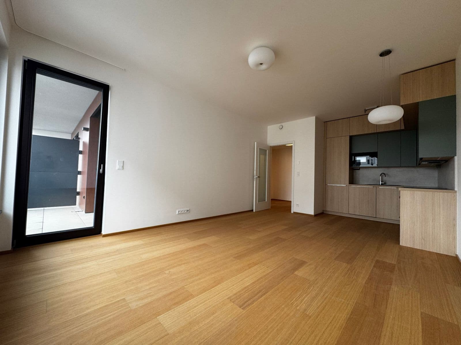 Prenájom bytu 2-izbový 55 m², V Třešňovce, Praha, Praha Prenájom bytu 2-izbový 55 m², V Třešňovce, Praha, Praha