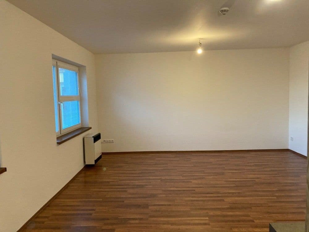 Prenájom bytu 1-izbový 42 m², U Jezerky, Praha, Praha Prenájom bytu 1-izbový 42 m², U Jezerky, Praha, Praha
