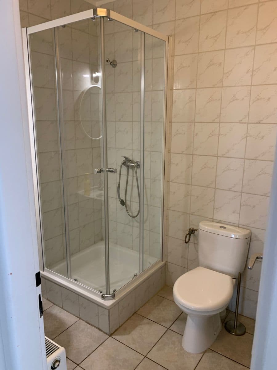 Prenájom bytu 2-izbový 80 m², Jeremiášova, Praha, Praha Prenájom bytu 2-izbový 80 m², Jeremiášova, Praha, Praha