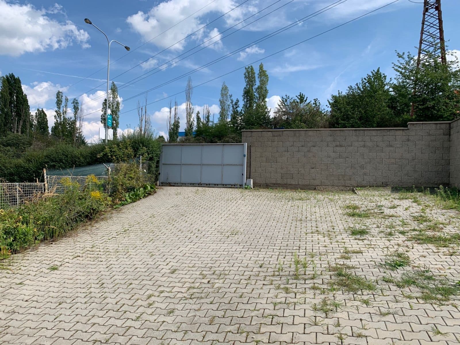 Prenájom bytu 2-izbový 80 m², Jeremiášova, Praha, Praha Prenájom bytu 2-izbový 80 m², Jeremiášova, Praha, Praha