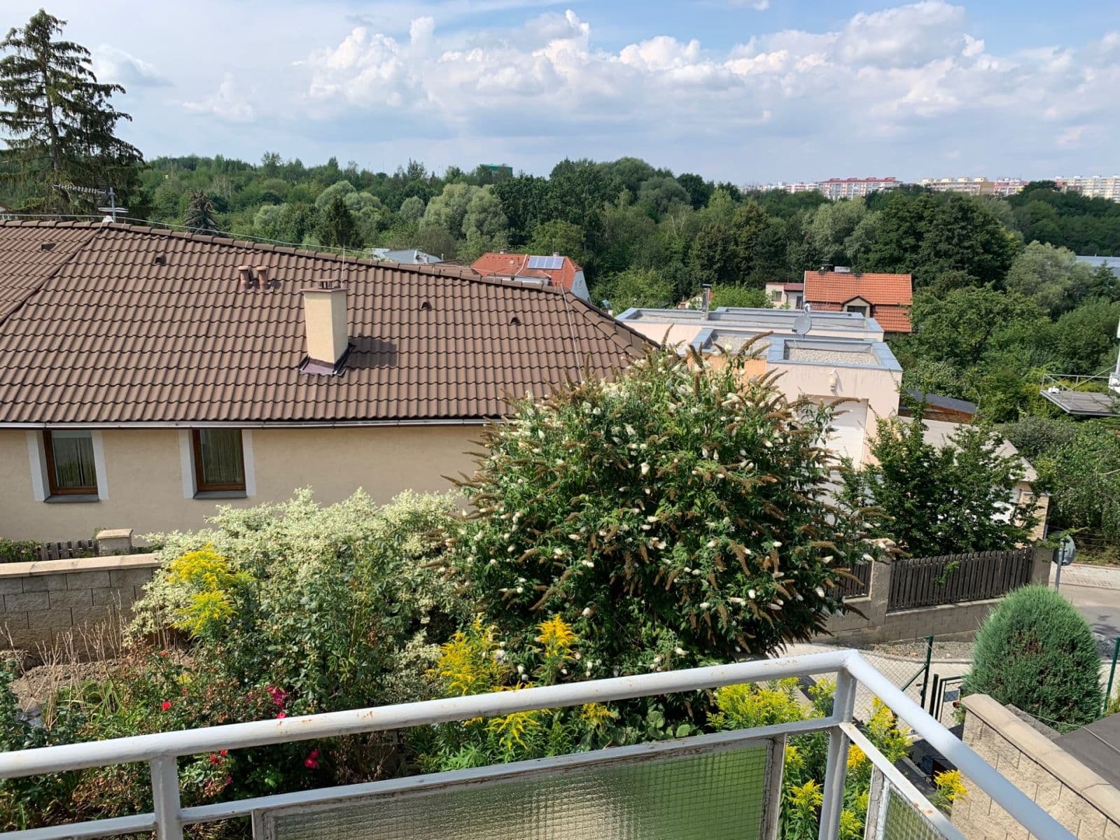 Prenájom bytu 2-izbový 80 m², Jeremiášova, Praha, Praha Prenájom bytu 2-izbový 80 m², Jeremiášova, Praha, Praha