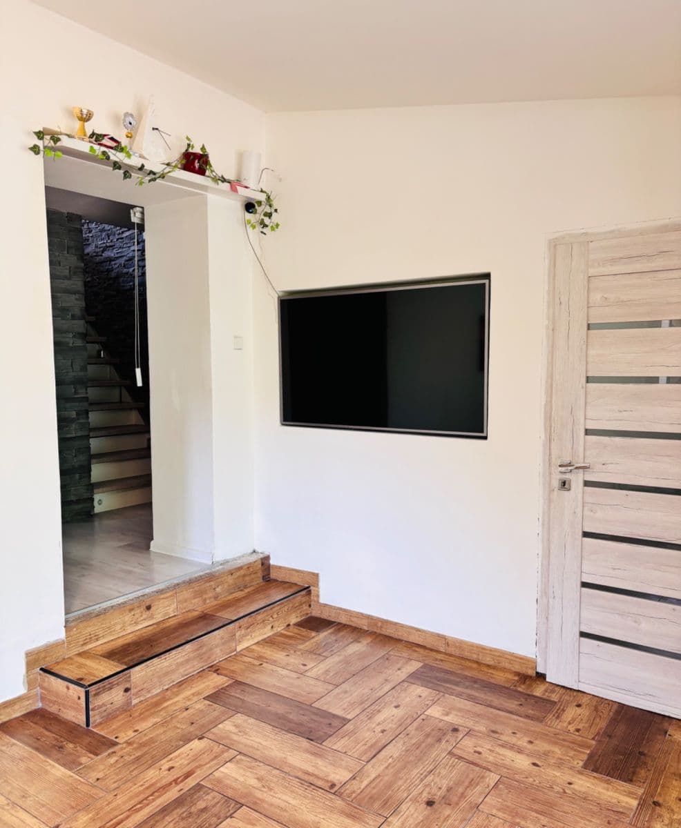 Predaj domu 222 m², pozemok 835 m², Pertoltice pod Ralskem, Liberecký kraj Predaj domu 222 m², pozemok 835 m², Pertoltice pod Ralskem, Liberecký kraj