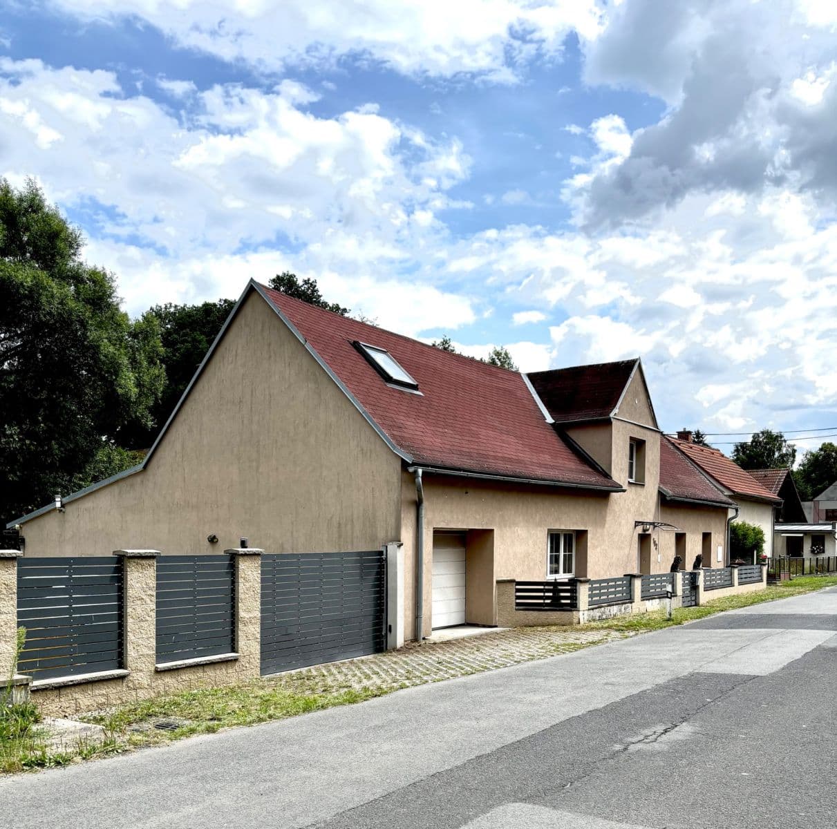 Predaj domu 222 m², pozemok 835 m², Pertoltice pod Ralskem, Liberecký kraj Predaj domu 222 m², pozemok 835 m², Pertoltice pod Ralskem, Liberecký kraj