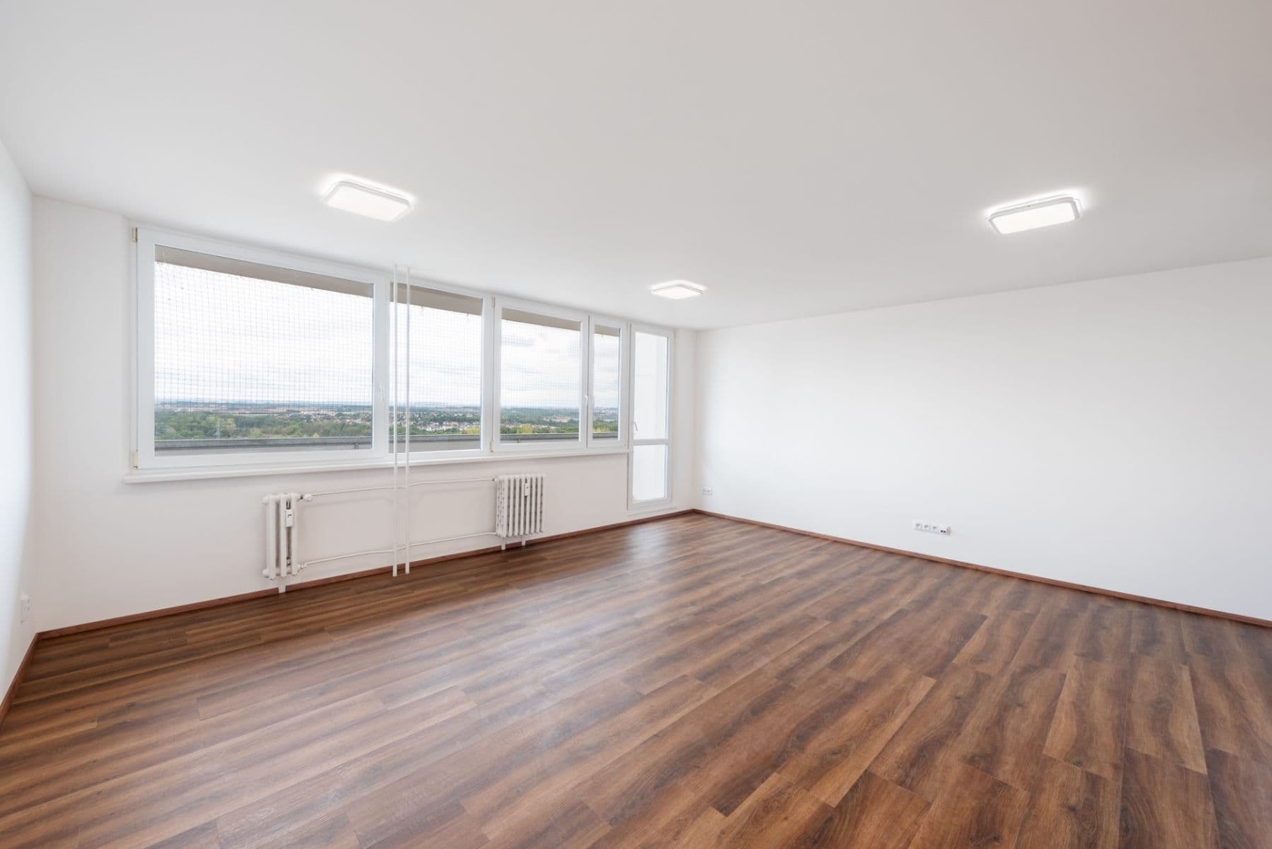 Predaj bytu 3-izbový 85 m², Doležalova, Praha, Praha Predaj bytu 3-izbový 85 m², Doležalova, Praha, Praha