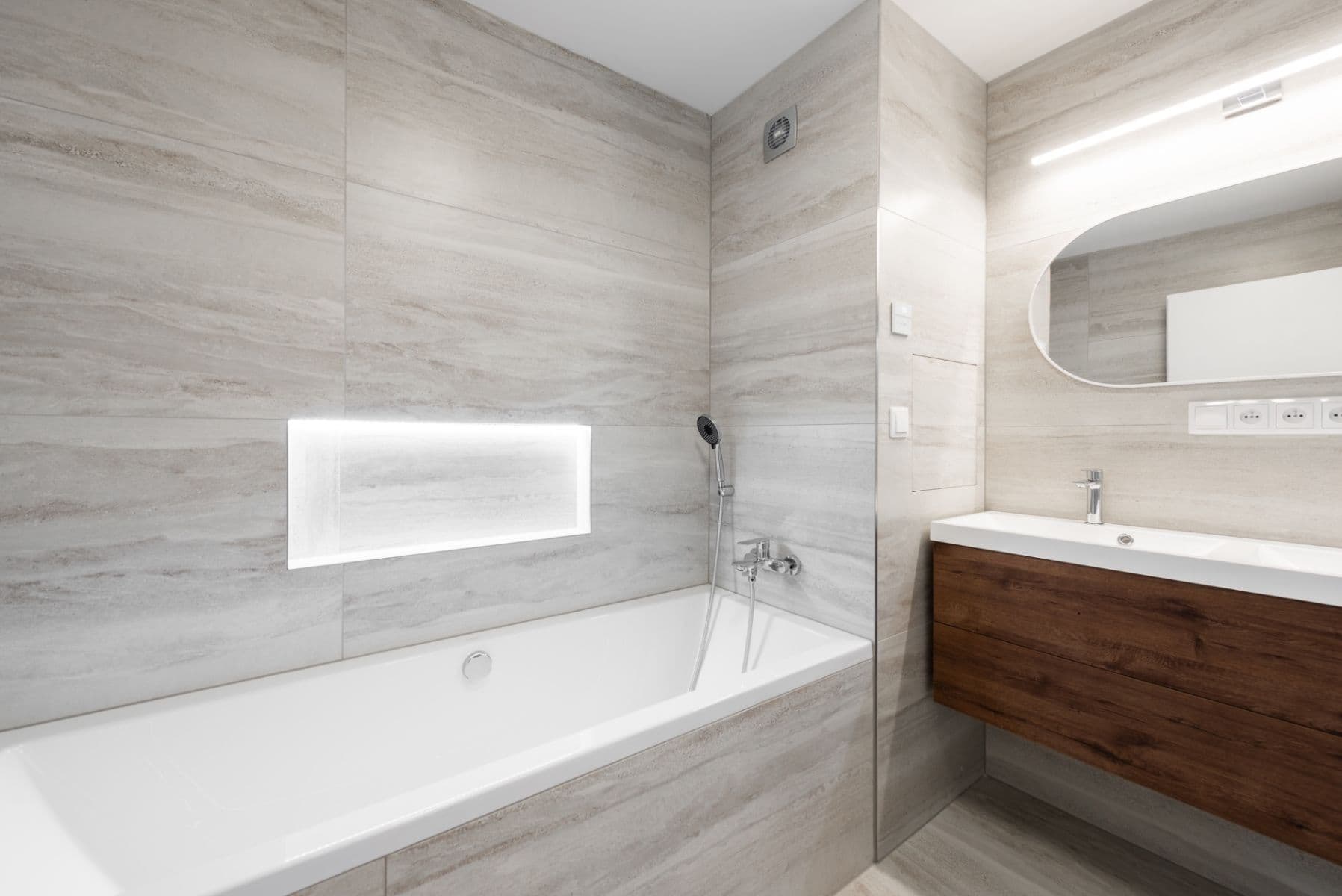 Predaj bytu 3-izbový 85 m², Doležalova, Praha, Praha Predaj bytu 3-izbový 85 m², Doležalova, Praha, Praha