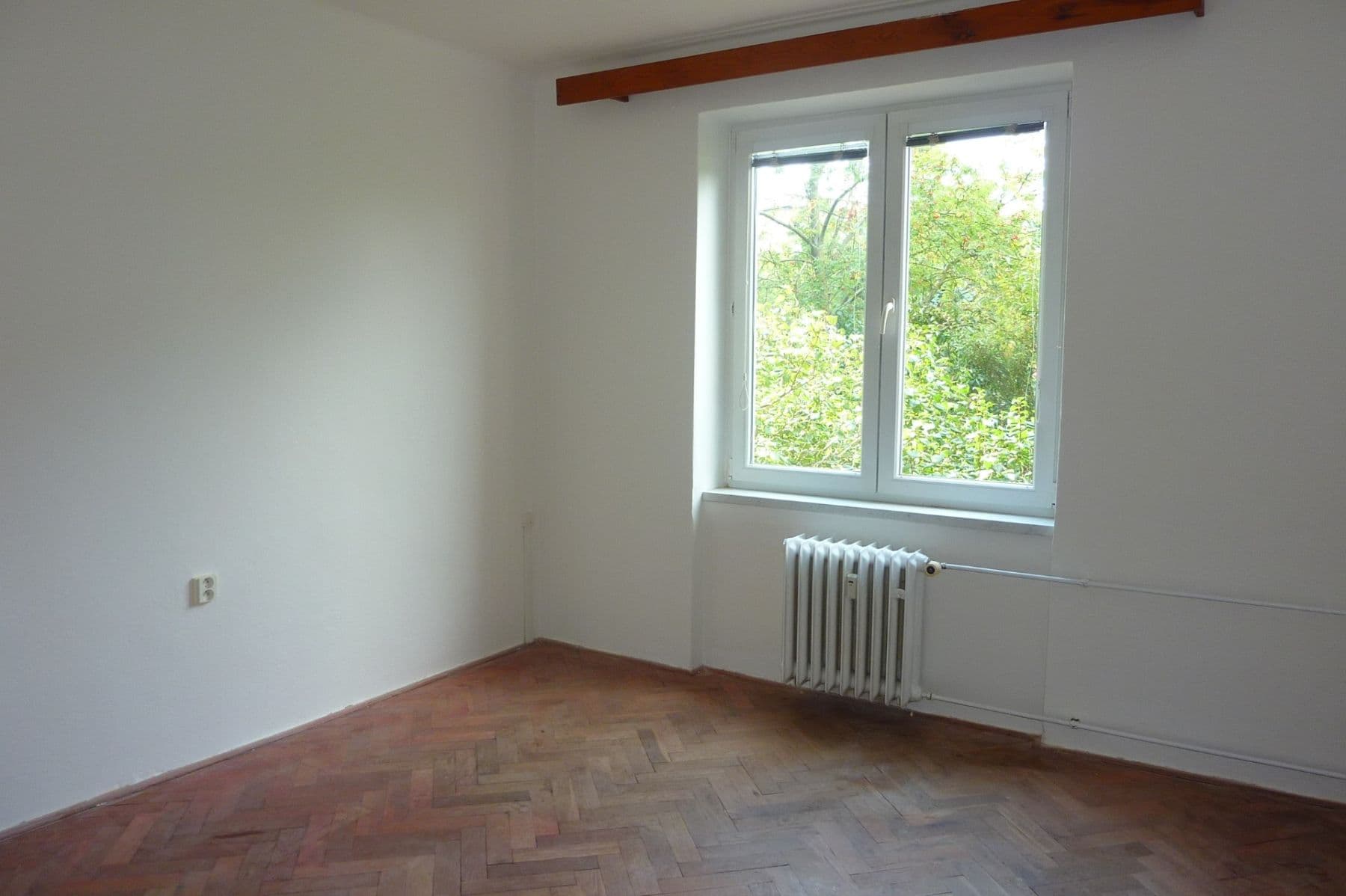 Prenájom bytu 2-izbový 53 m², Spojovací, Plzeň, Plzeňský kraj Prenájom bytu 2-izbový 53 m², Spojovací, Plzeň, Plzeňský kraj