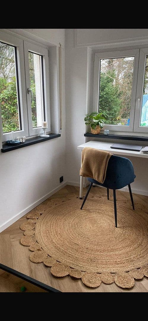 Prenájom domu 250 m², pozemok 662 m², Flughafenstr., Karlsruhe, Bádensko-Wurttembersko Prenájom domu 250 m², pozemok 662 m², Flughafenstr., Karlsruhe, Bádensko-Wurttembersko