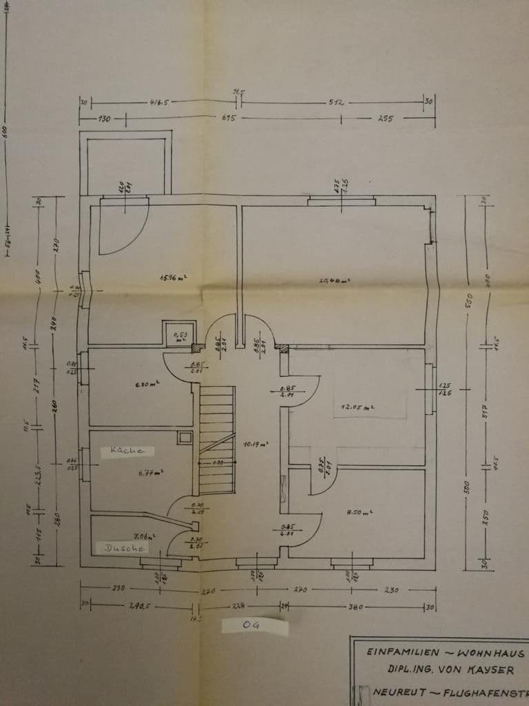 Prenájom domu 250 m², pozemok 662 m², Flughafenstr., Karlsruhe, Bádensko-Wurttembersko Prenájom domu 250 m², pozemok 662 m², Flughafenstr., Karlsruhe, Bádensko-Wurttembersko