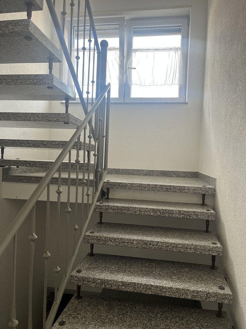 Prenájom bytu 3-izbový 85 m², Hans Doll Strasse 17 A, Sinsheim, Bádensko-Wurttembersko Prenájom bytu 3-izbový 85 m², Hans Doll Strasse 17 A, Sinsheim, Bádensko-Wurttembersko