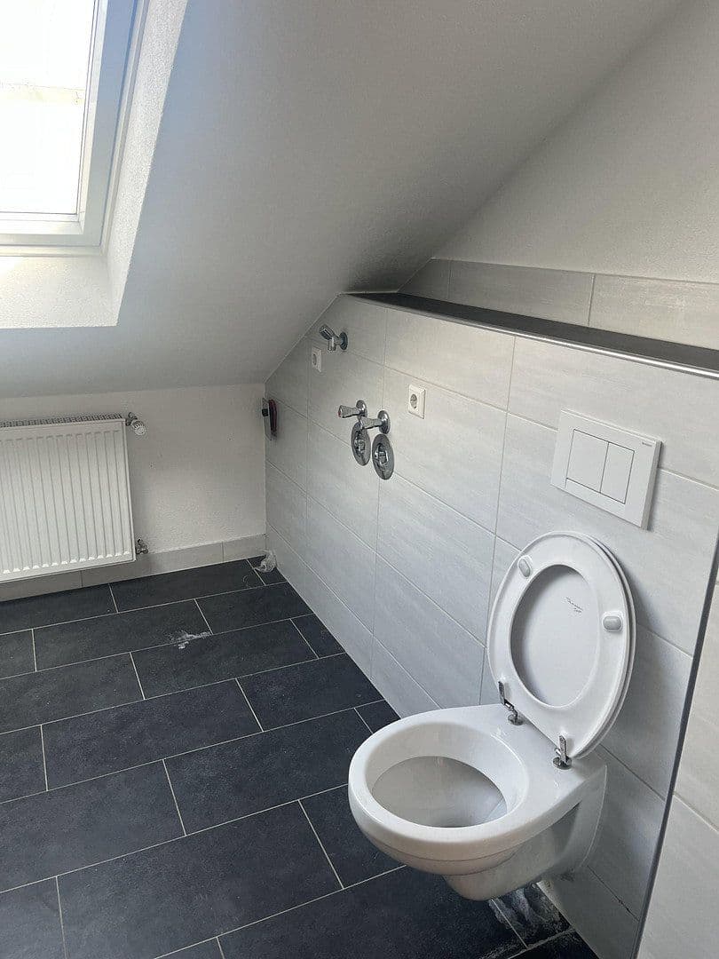 Prenájom bytu 3-izbový 85 m², Hans Doll Strasse 17 A, Sinsheim, Bádensko-Wurttembersko Prenájom bytu 3-izbový 85 m², Hans Doll Strasse 17 A, Sinsheim, Bádensko-Wurttembersko