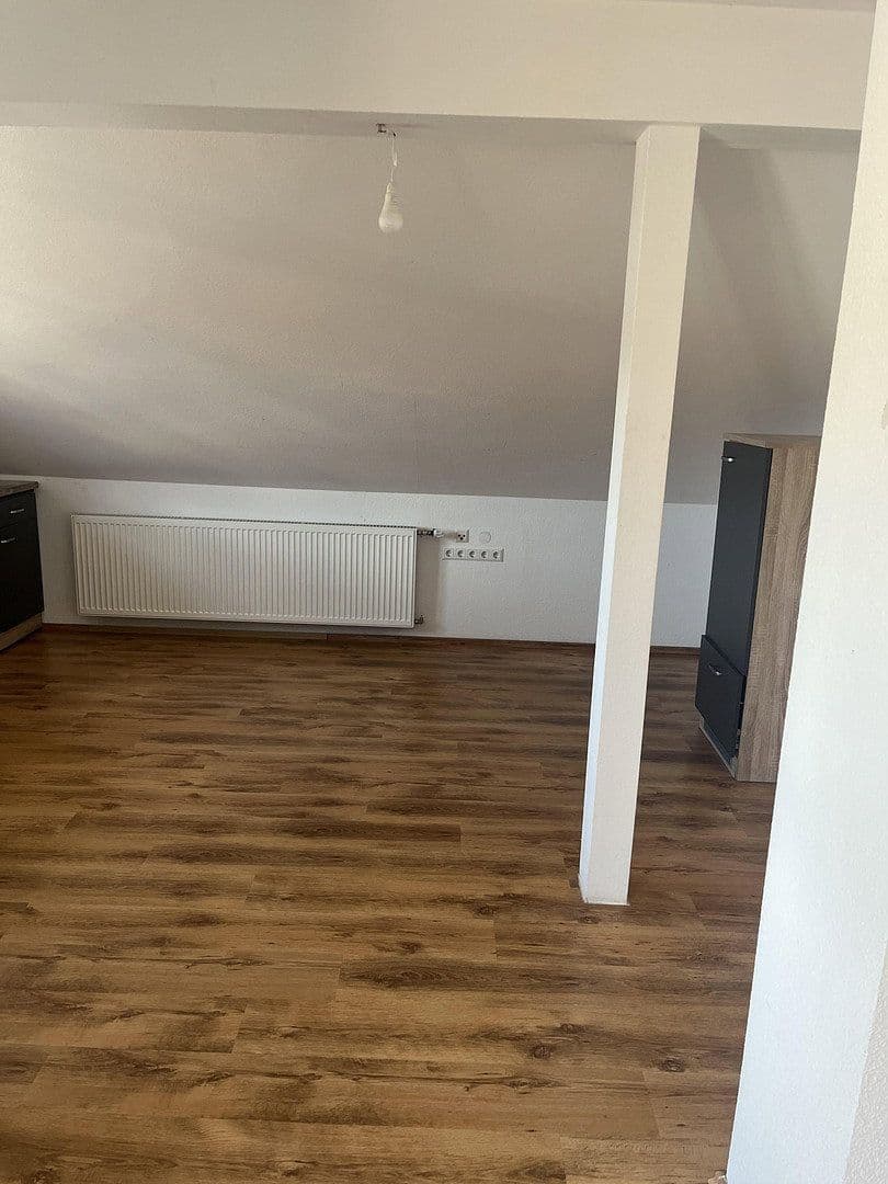 Prenájom bytu 3-izbový 85 m², Hans Doll Strasse 17 A, Sinsheim, Bádensko-Wurttembersko Prenájom bytu 3-izbový 85 m², Hans Doll Strasse 17 A, Sinsheim, Bádensko-Wurttembersko