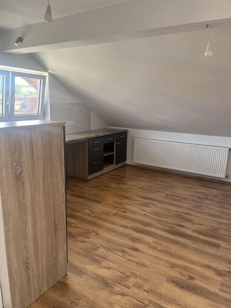 Prenájom bytu 3-izbový 85 m², Hans Doll Strasse 17 A, Sinsheim, Bádensko-Wurttembersko Prenájom bytu 3-izbový 85 m², Hans Doll Strasse 17 A, Sinsheim, Bádensko-Wurttembersko