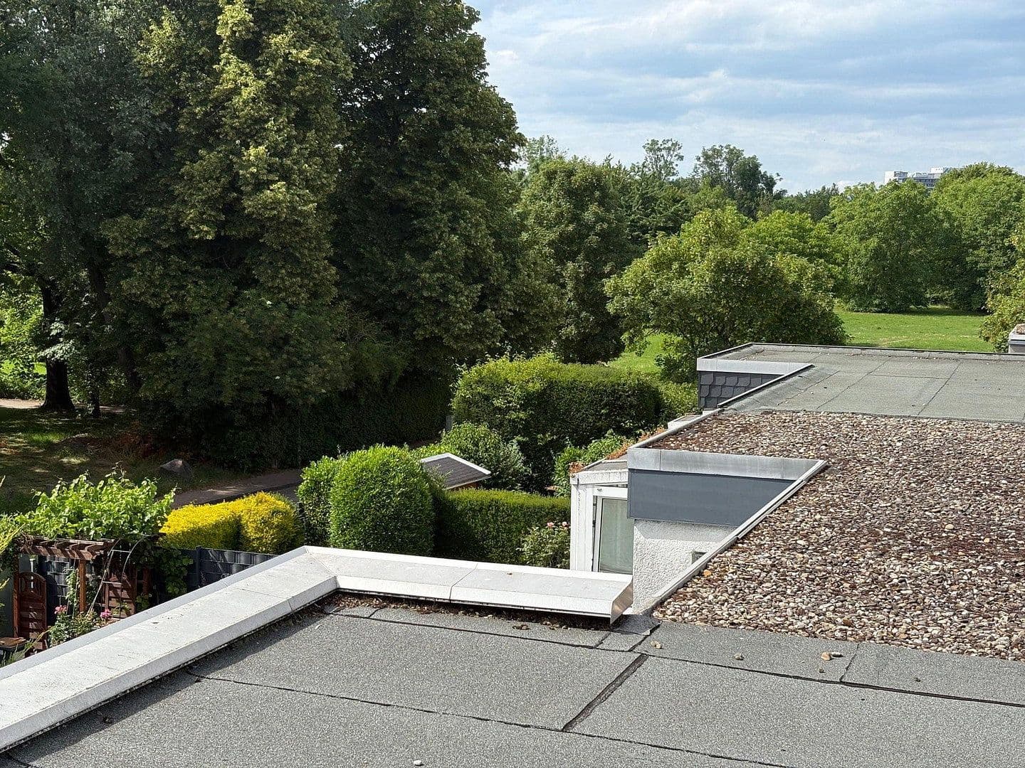 Predaj domu 118 m², pozemok 229 m², Litzelwiese 42, Frankfurt, Hesensko Predaj domu 118 m², pozemok 229 m², Litzelwiese 42, Frankfurt, Hesensko