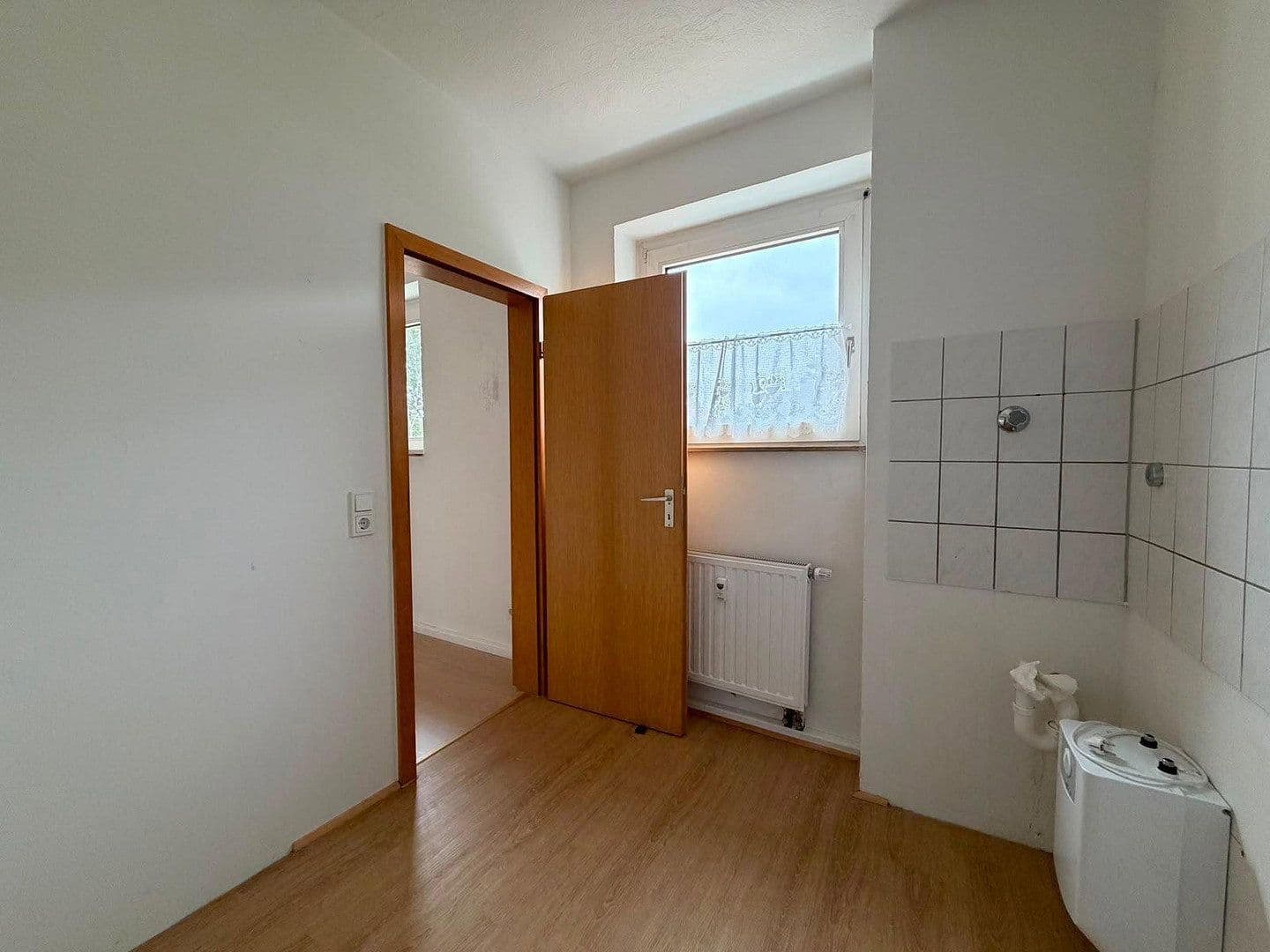 Prenájom bytu 3-izbový 52 m², Voerstestraße 18, Castrop-Rauxel, Severné Porýnie - Westfálsko Prenájom bytu 3-izbový 52 m², Voerstestraße 18, Castrop-Rauxel, Severné Porýnie - Westfálsko