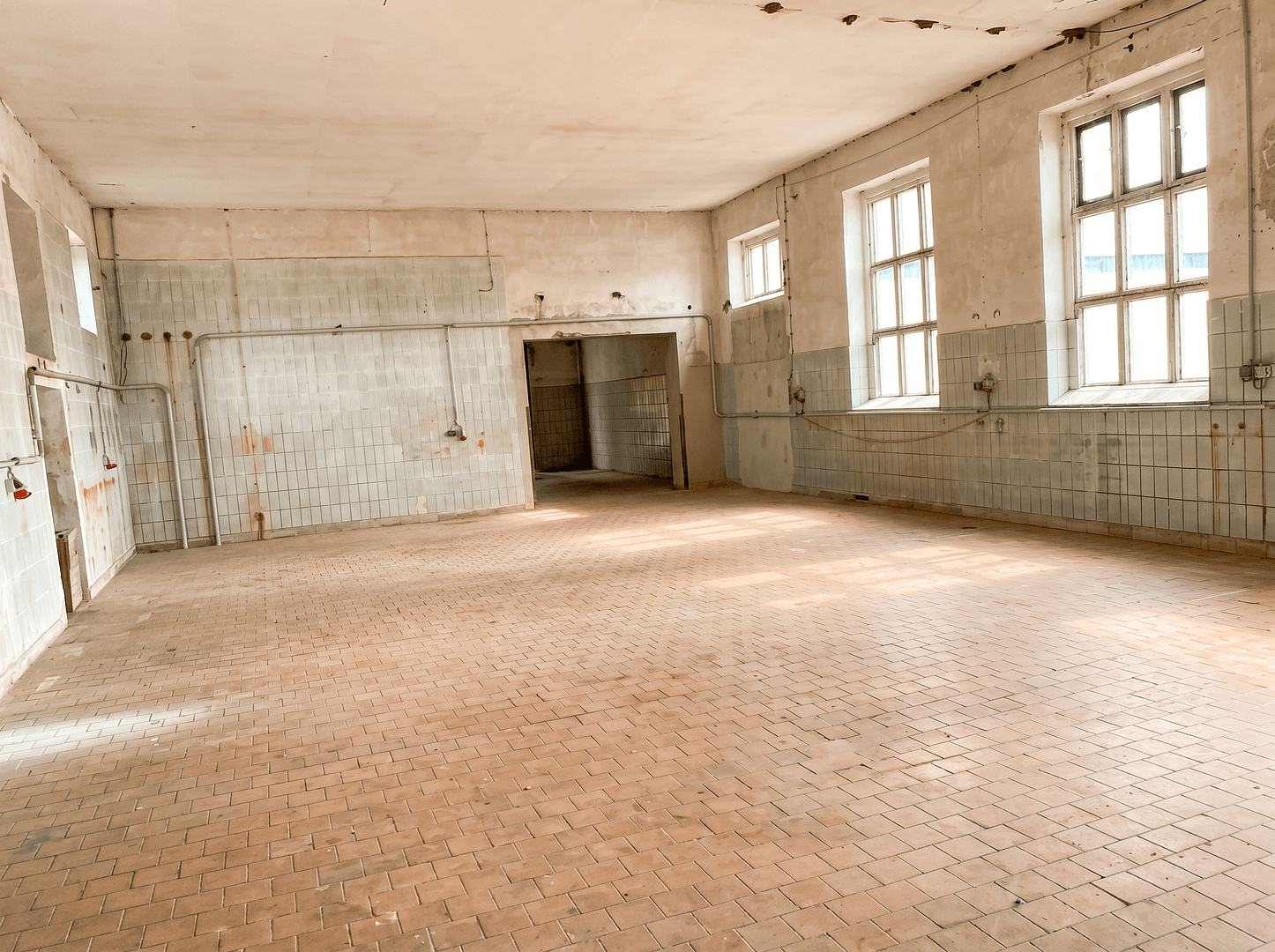 Prenájom nebytového priestoru 213 m², Alte Dorfstr. 15, Grimma, Sasko Prenájom nebytového priestoru 213 m², Alte Dorfstr. 15, Grimma, Sasko