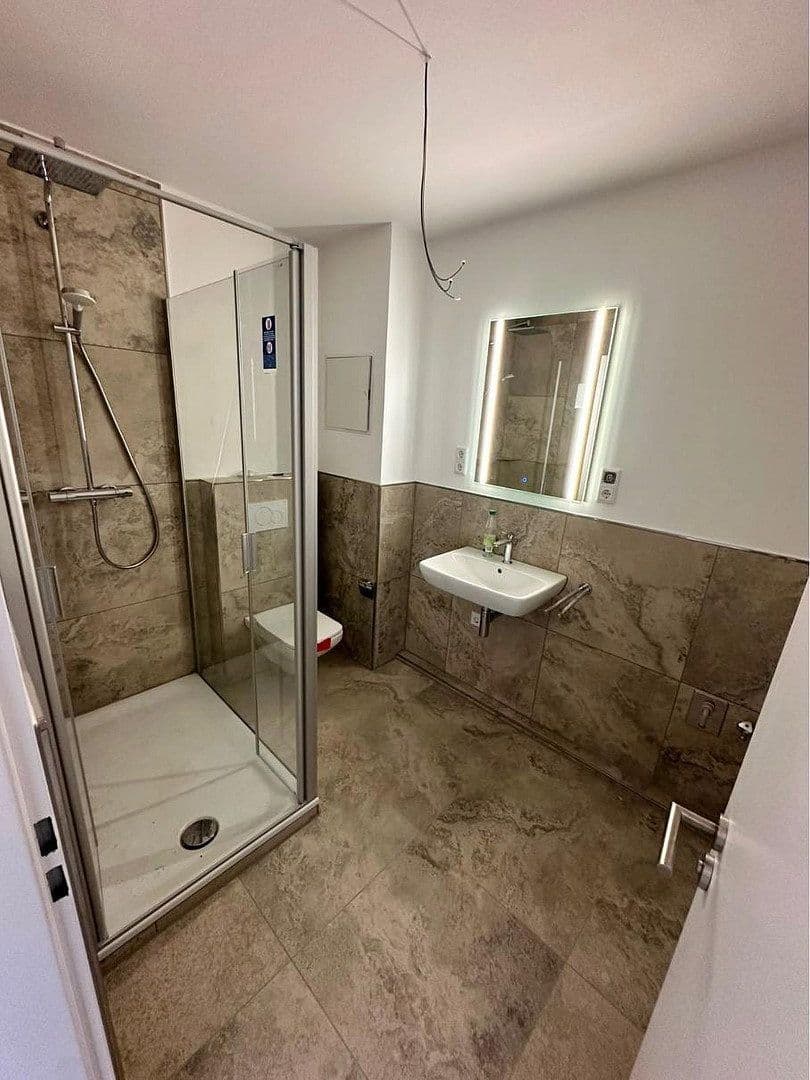 Predaj bytu 4-izbový 105 m², Oldenburg, Dolné Sasko Predaj bytu 4-izbový 105 m², Oldenburg, Dolné Sasko