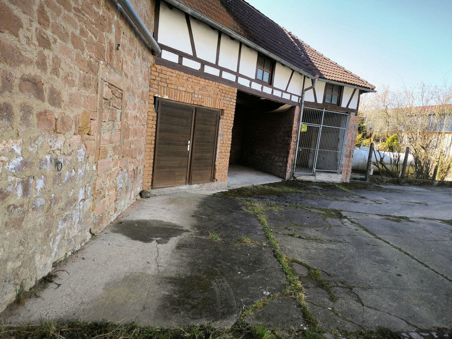 Predaj domu 300 m², pozemok 2.600 m², Breuberg, Hesensko Predaj domu 300 m², pozemok 2.600 m², Breuberg, Hesensko