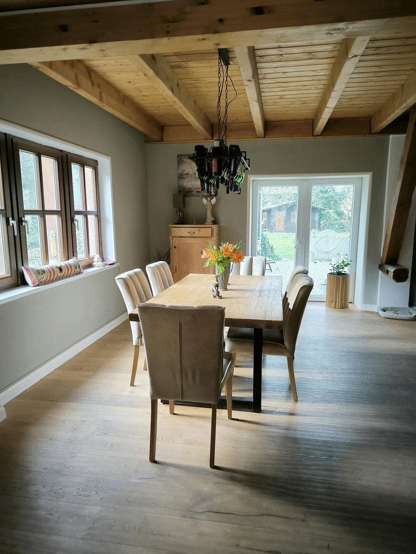 Predaj domu 300 m², pozemok 2.600 m², Breuberg, Hesensko Predaj domu 300 m², pozemok 2.600 m², Breuberg, Hesensko