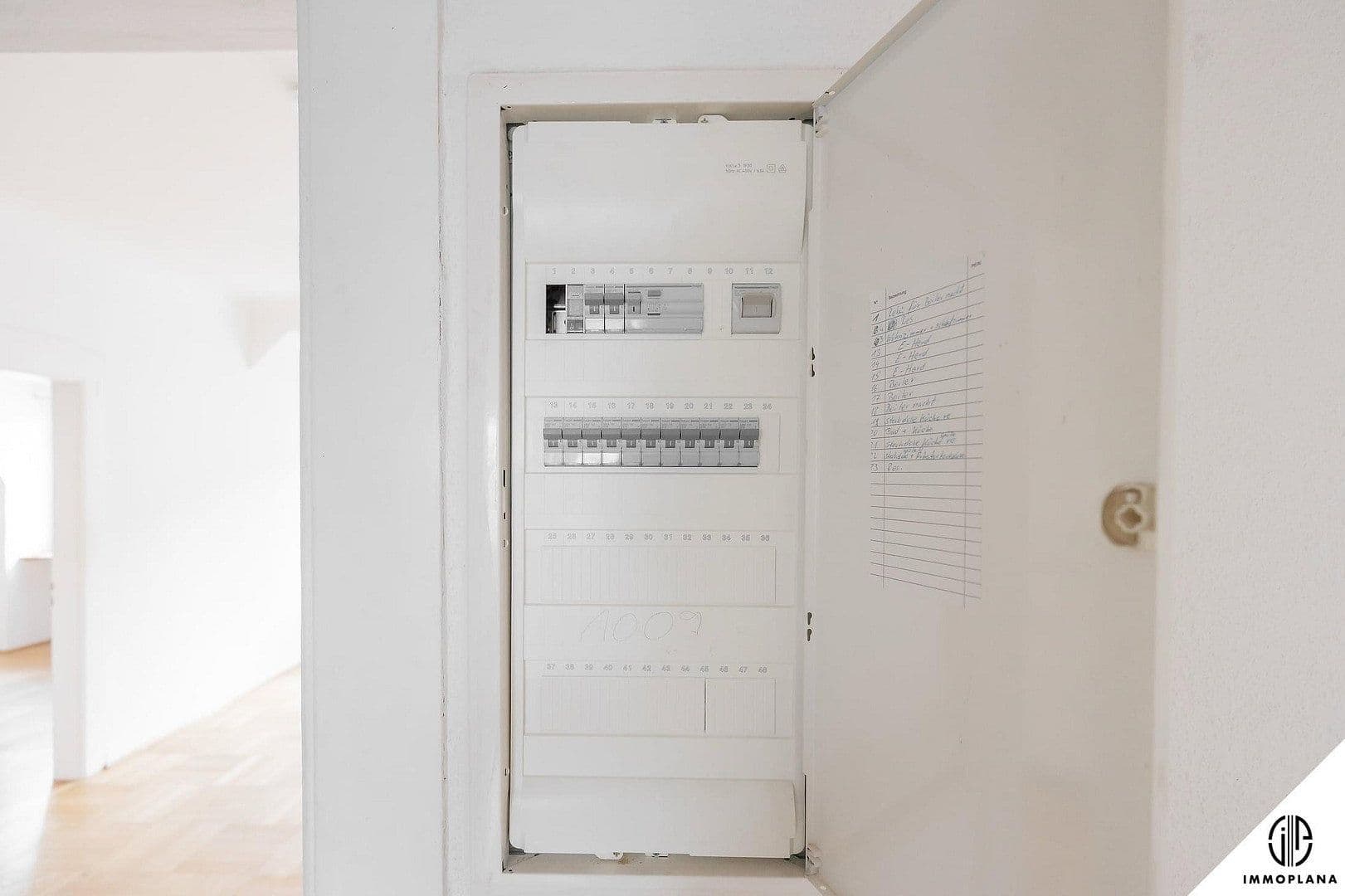 Predaj bytu 3-izbový 69 m², Schreyerstraße 16, Nürnberg, Bavorsko Predaj bytu 3-izbový 69 m², Schreyerstraße 16, Nürnberg, Bavorsko