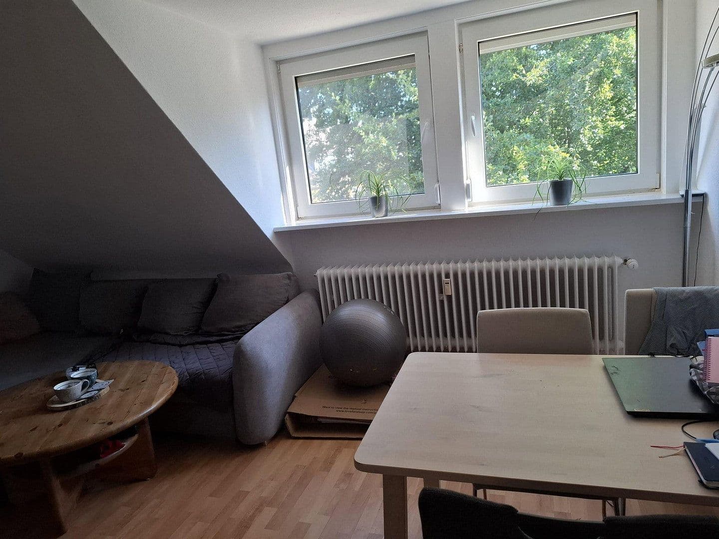 Prenájom bytu 3-izbový 60 m², Schloßstr. 317, Essen, Severné Porýnie - Westfálsko Prenájom bytu 3-izbový 60 m², Schloßstr. 317, Essen, Severné Porýnie - Westfálsko