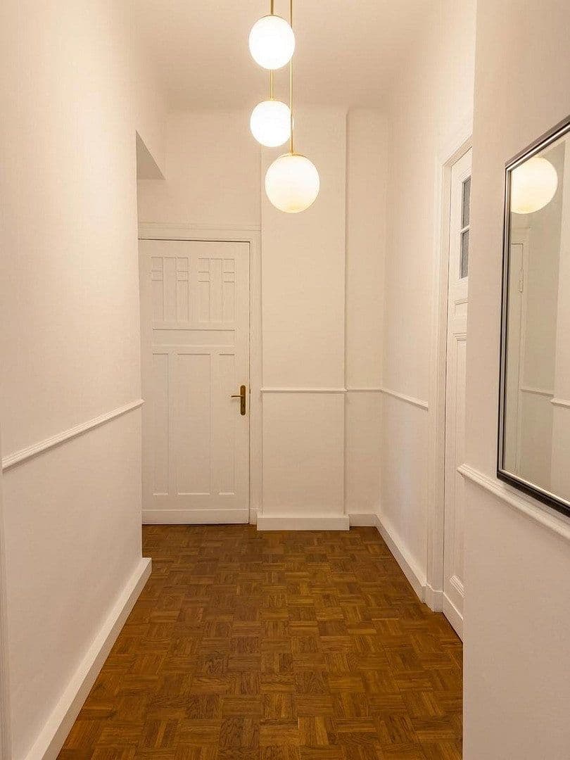 Predaj bytu 3-izbový 94 m², Hektorstraße, Berlin, Berlín Predaj bytu 3-izbový 94 m², Hektorstraße, Berlin, Berlín
