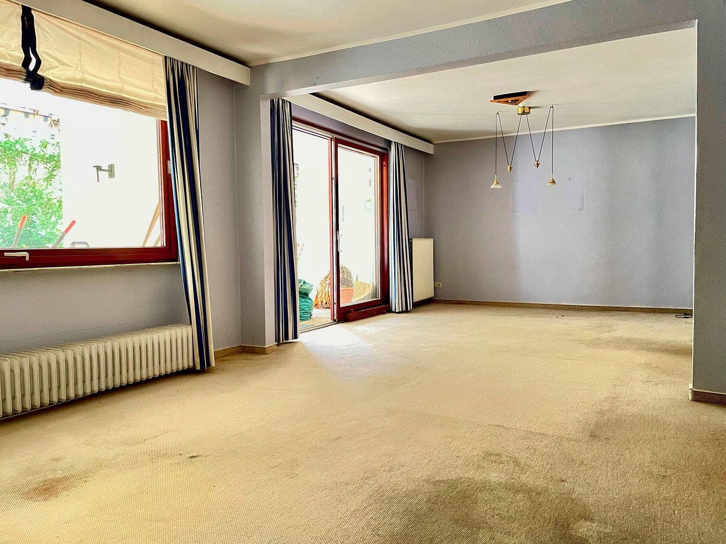 Predaj domu 200 m², pozemok 1.400 m², Reinfeld, Šlezvicko-Holštajnsko Predaj domu 200 m², pozemok 1.400 m², Reinfeld, Šlezvicko-Holštajnsko