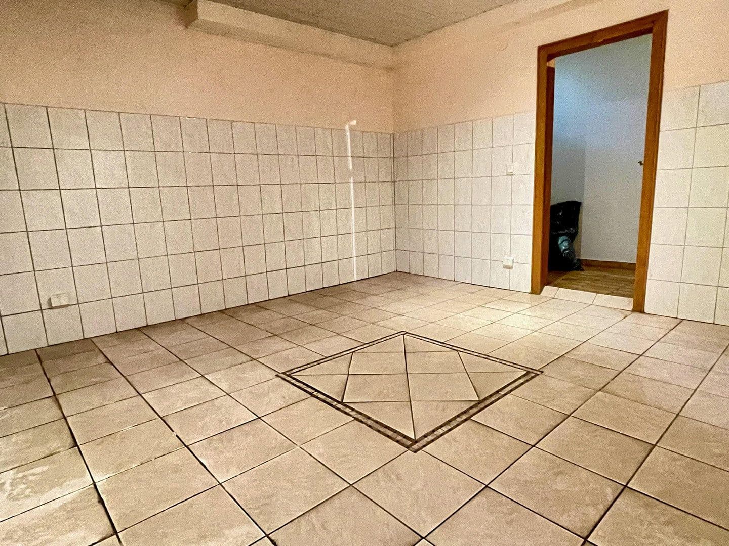 Predaj domu 200 m², pozemok 1.400 m², Reinfeld, Šlezvicko-Holštajnsko Predaj domu 200 m², pozemok 1.400 m², Reinfeld, Šlezvicko-Holštajnsko